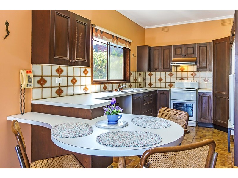 4 Talbett Street, Burwood VIC 3125