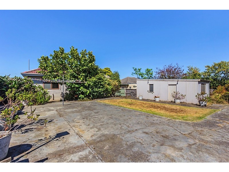 4 Talbett Street, Burwood VIC 3125