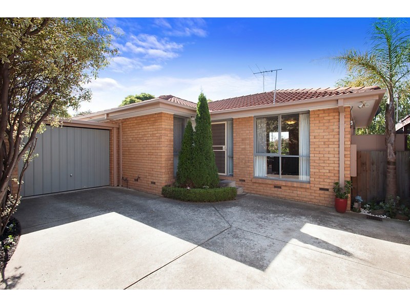 15B Hastings Avenue, Blackburn South VIC 3130