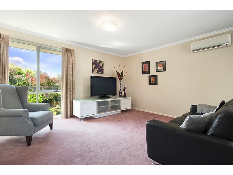 15B Hastings Avenue, Blackburn South VIC 3130