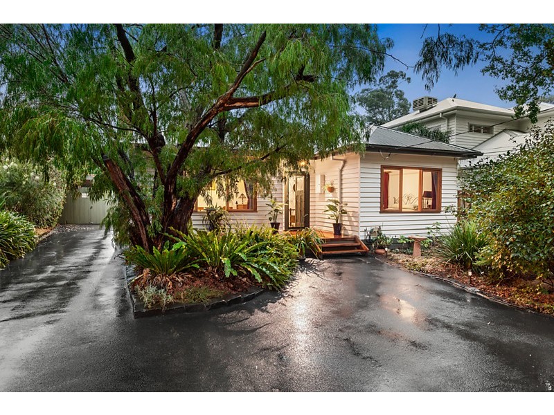 33 Alwyn Street, Mitcham VIC 3132