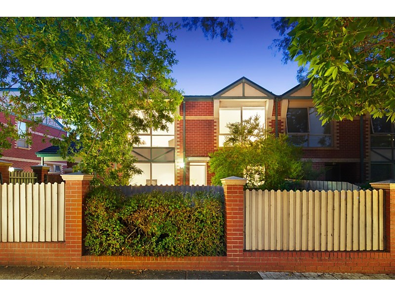 1/74-76 Doncaster East Road, Mitcham VIC 3132