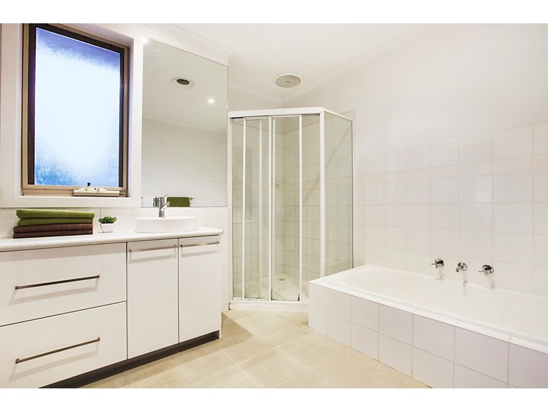 1/74-76 Doncaster East Road, Mitcham VIC 3132