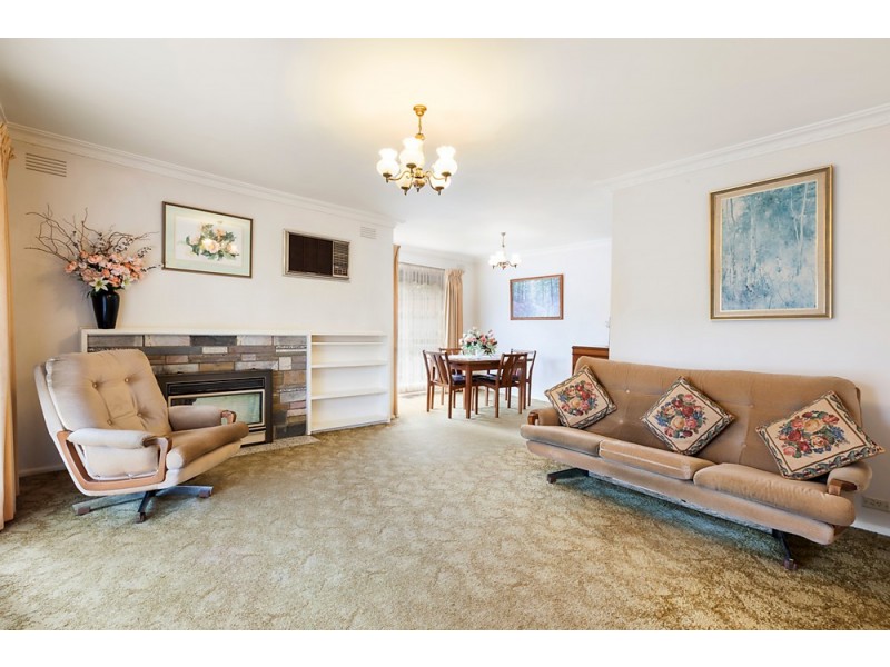 33 Lasiandra Avenue, Forest Hill VIC 3131