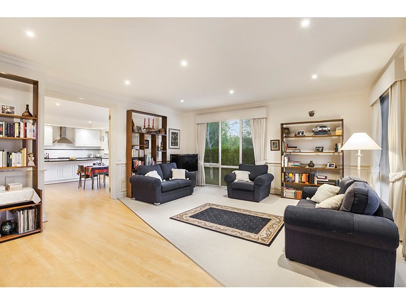 64 Laurel Grove, Blackburn VIC 3130