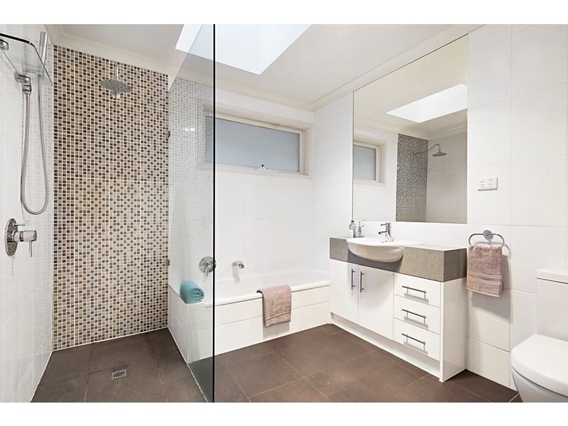 6  Omega Court, Mitcham VIC 3132