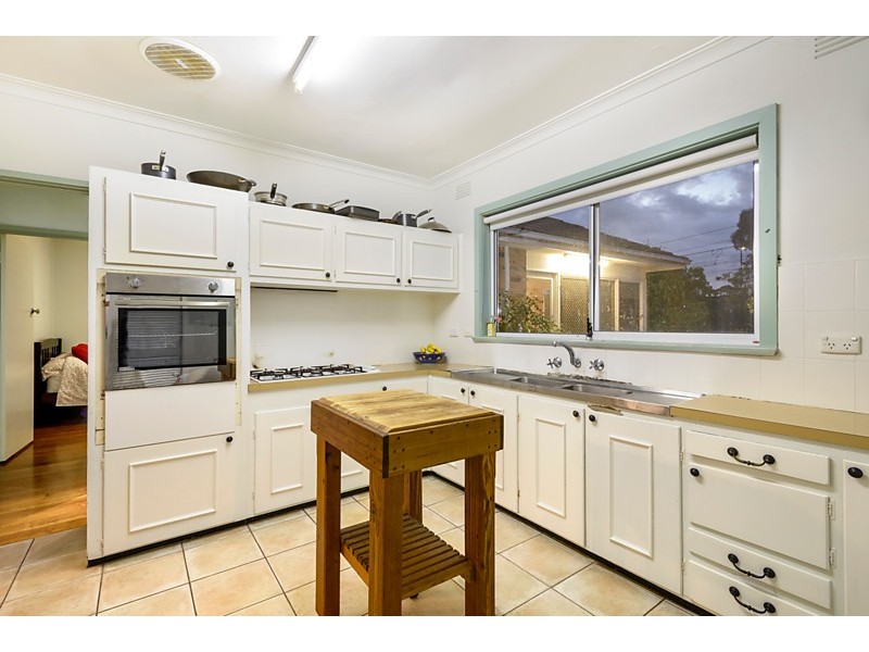 7 Laughlin Avenue, Nunawading VIC 3131