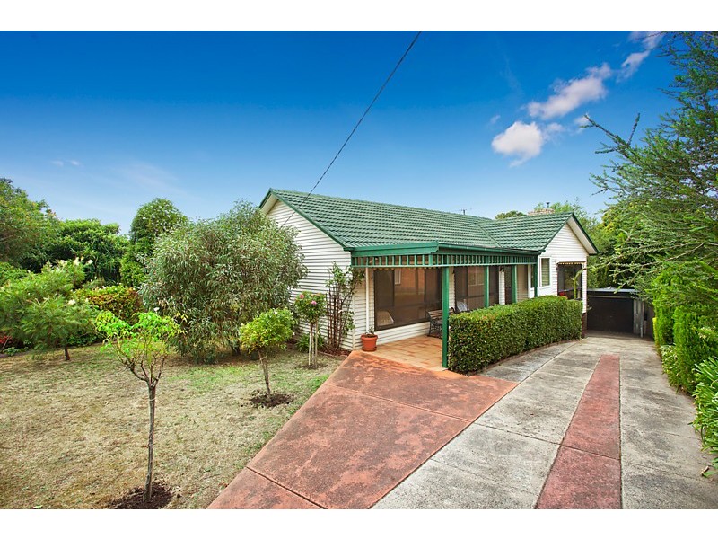 12 Aldinga Street, Blackburn South VIC 3130