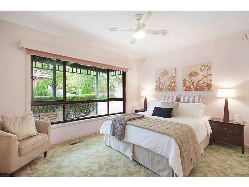 12 Aldinga Street, Blackburn South VIC 3130