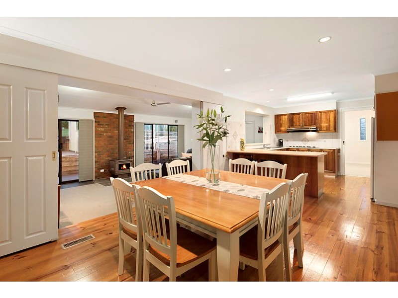 6 Oakleaf Court, Ringwood VIC 3134