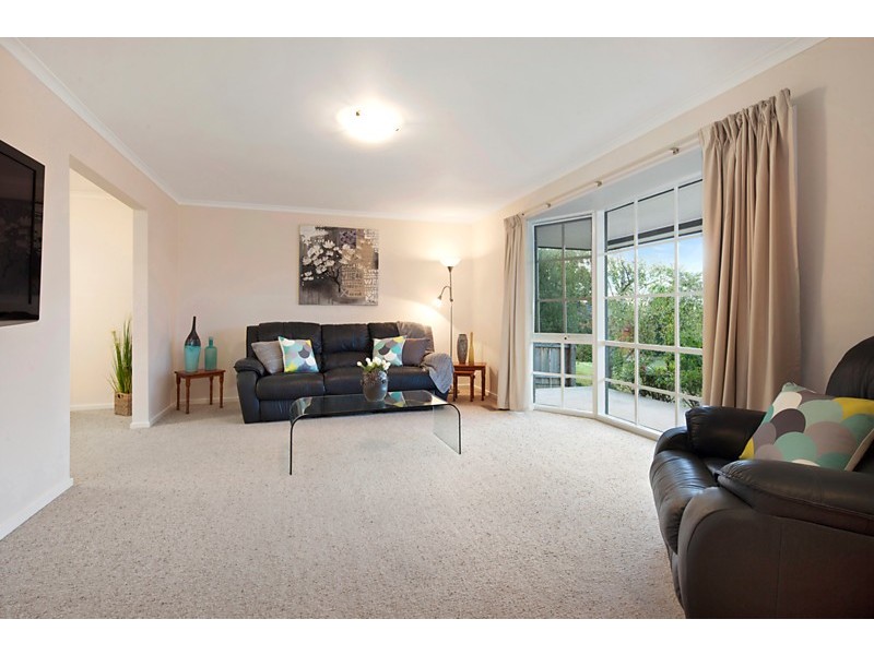 6 Oakleaf Court, Ringwood VIC 3134