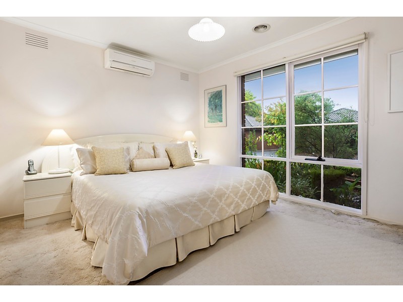 2/91 Surrey Road, Blackburn North VIC 3130