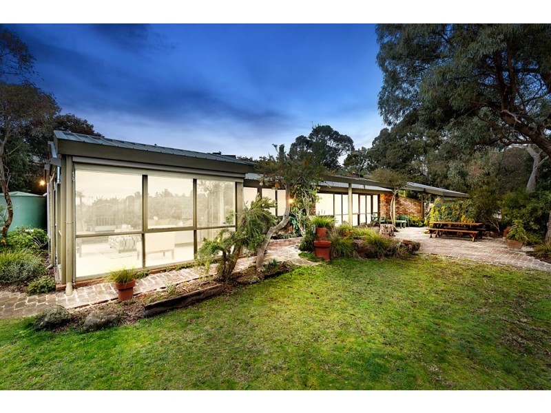 11 Frodsham Road, Ringwood VIC 3134