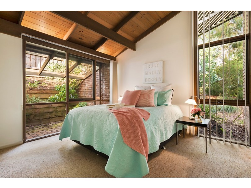 11 Frodsham Road, Ringwood VIC 3134