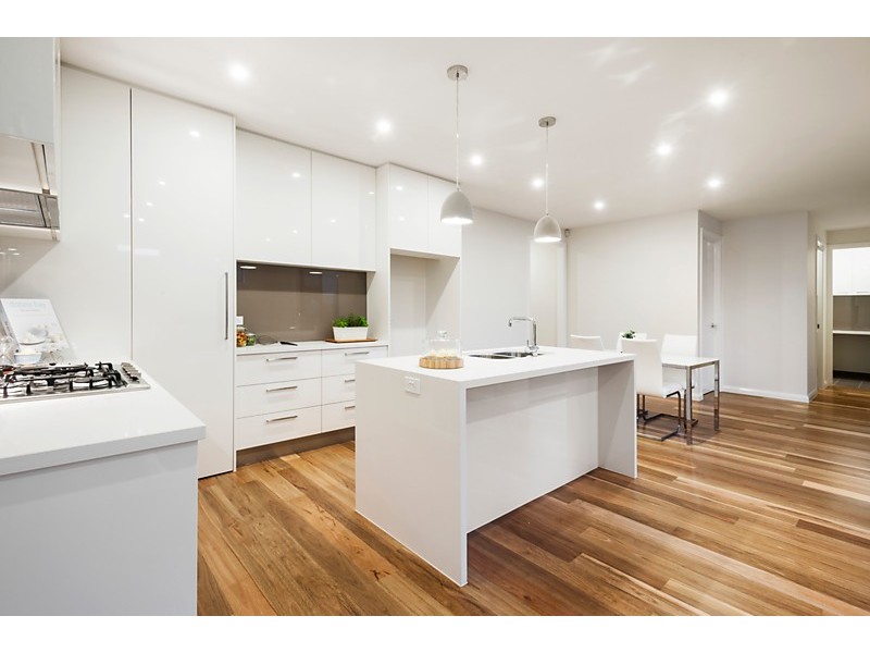 2/5 Baldwin Road, Blackburn VIC 3130