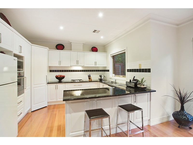 6/32-34 Burnett Street, Mitcham VIC 3132