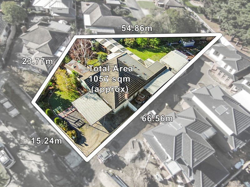 64 Rosstrevor Crescent, Mitcham VIC 3132