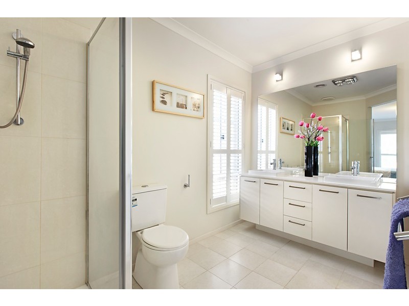 9 Dundee Street, Blackburn South VIC 3130