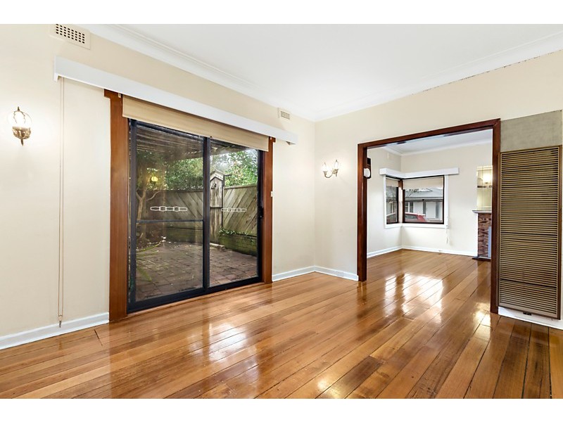 1 Lulworth Street, Blackburn North VIC 3130