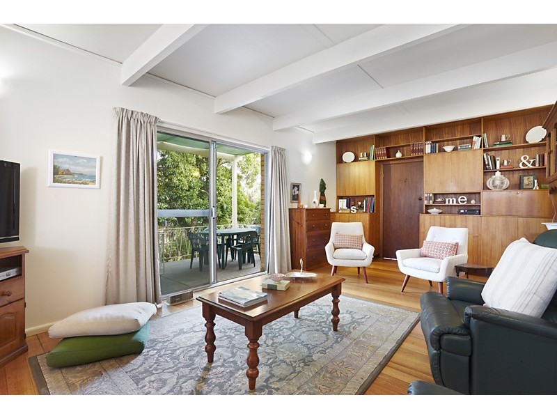 77 Canterbury Road, Blackburn VIC 3130