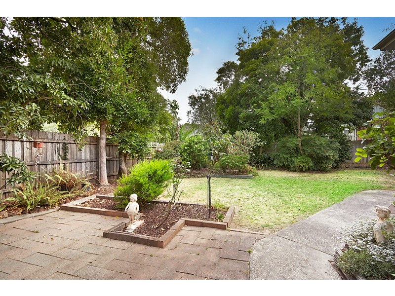 77 Canterbury Road, Blackburn VIC 3130