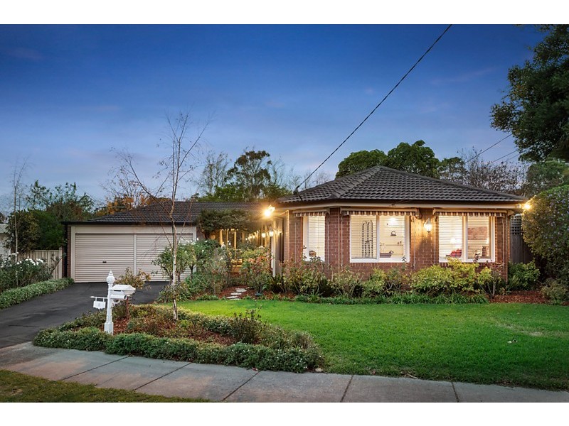 6 Tweed Court, Glen Waverley VIC 3150