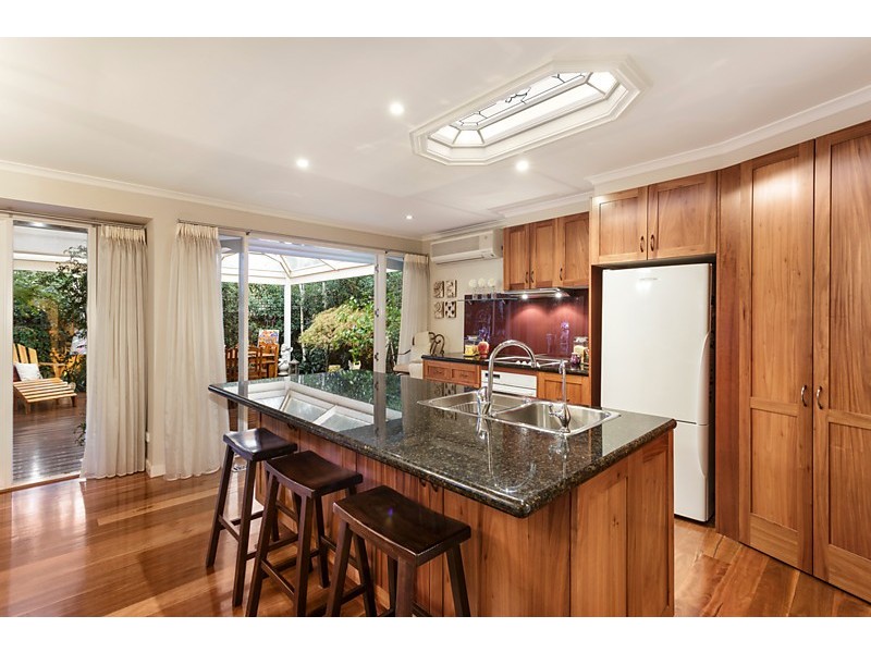 6 Tweed Court, Glen Waverley VIC 3150