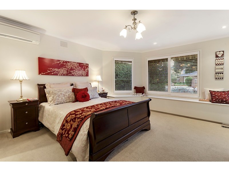 6 Tweed Court, Glen Waverley VIC 3150