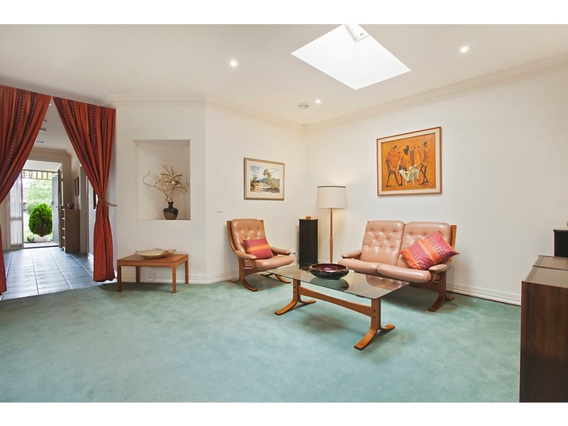 15A Donald Street, Blackburn South VIC 3130