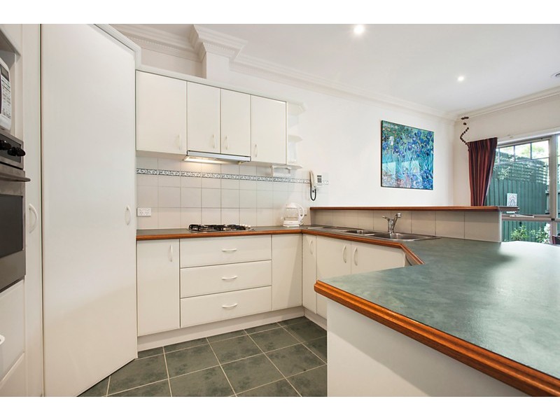 15A Donald Street, Blackburn South VIC 3130