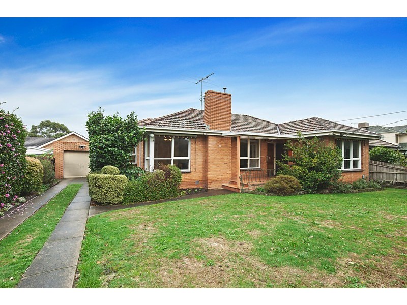 42 Bennett Street, Forest Hill VIC 3131
