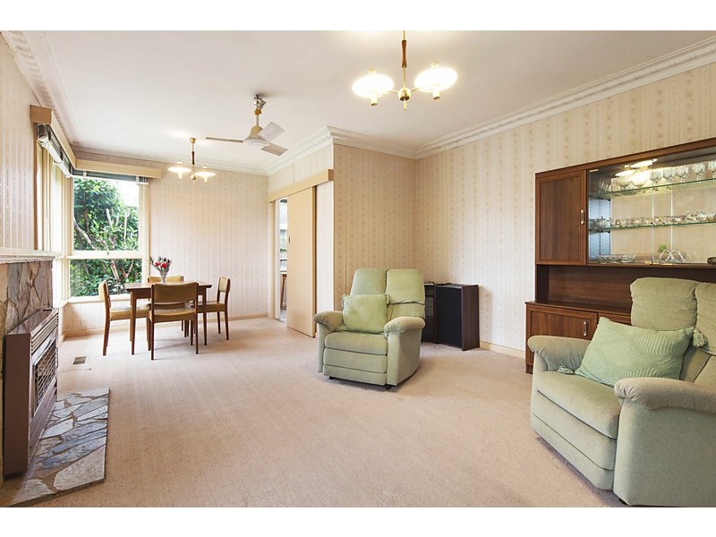 42 Bennett Street, Forest Hill VIC 3131