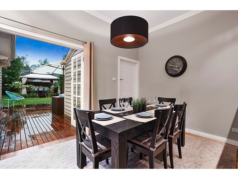 8 Calcutta Street, Mitcham VIC 3132
