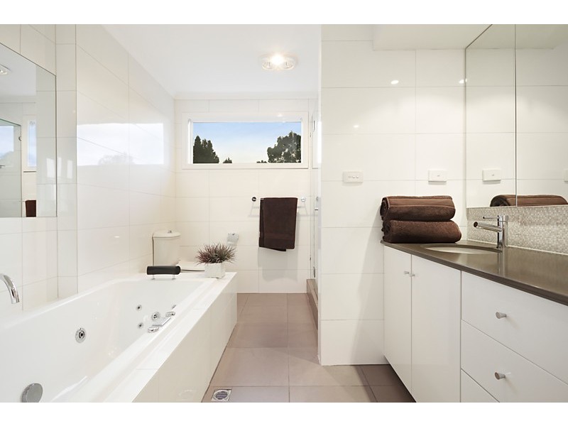 583 Burwood Highway, Vermont South VIC 3133