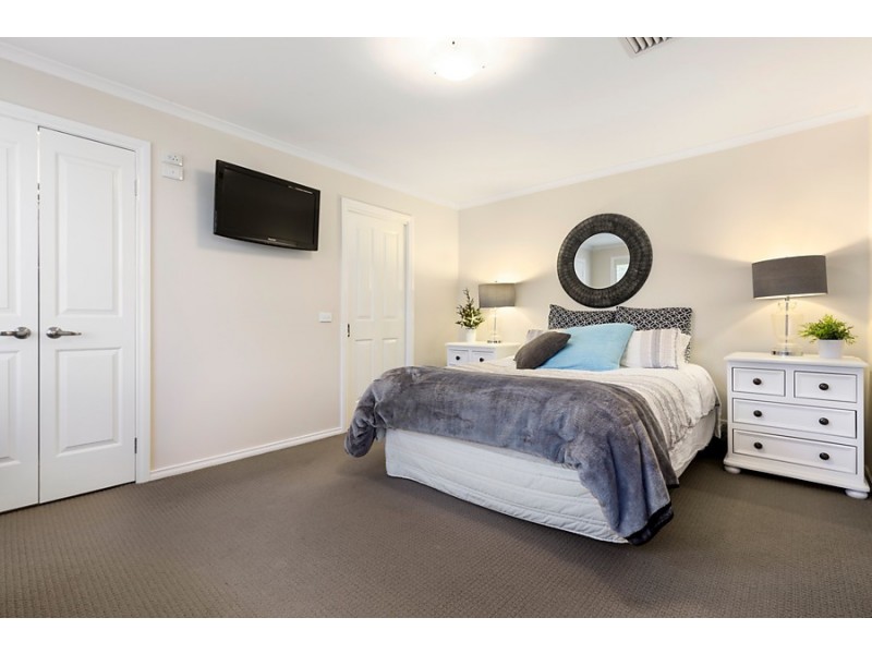 26 Arlington Walk, Vermont VIC 3133
