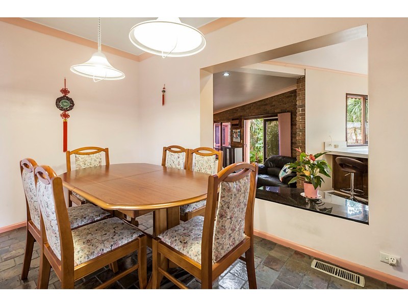 15 Christa Avenue, Burwood East VIC 3151