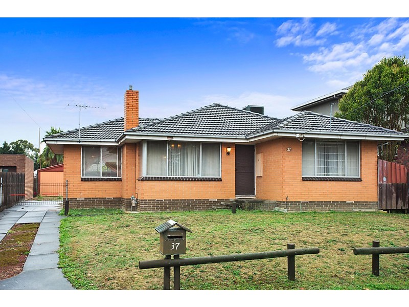 37 Baratta Street, Blackburn South VIC 3130