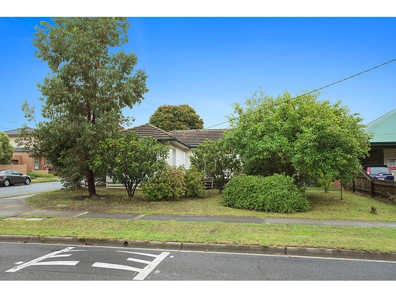 22 Junction Road, Blackburn North VIC 3130