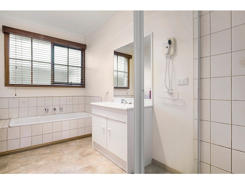 2/1 York Street, Blackburn South VIC 3130