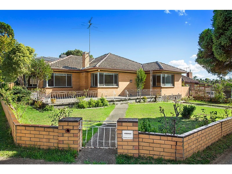 46 Surrey Road, Blackburn North VIC 3130