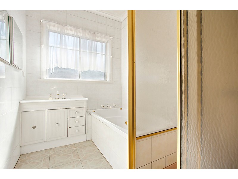 46 Surrey Road, Blackburn North VIC 3130