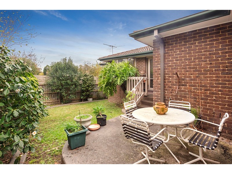 2/293 Hawthorn Road, Vermont South VIC 3133
