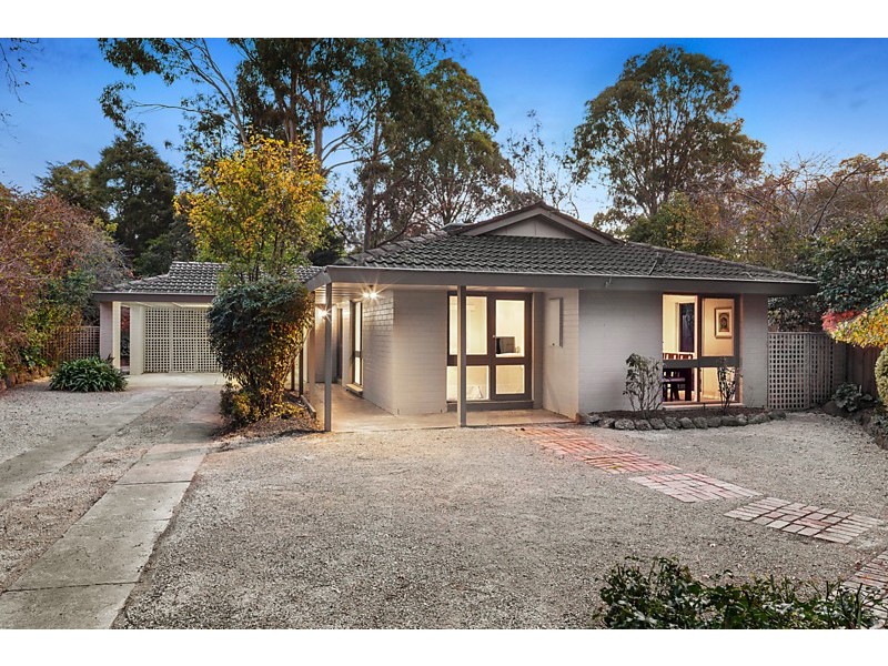 4 Norris Court, Blackburn VIC 3130