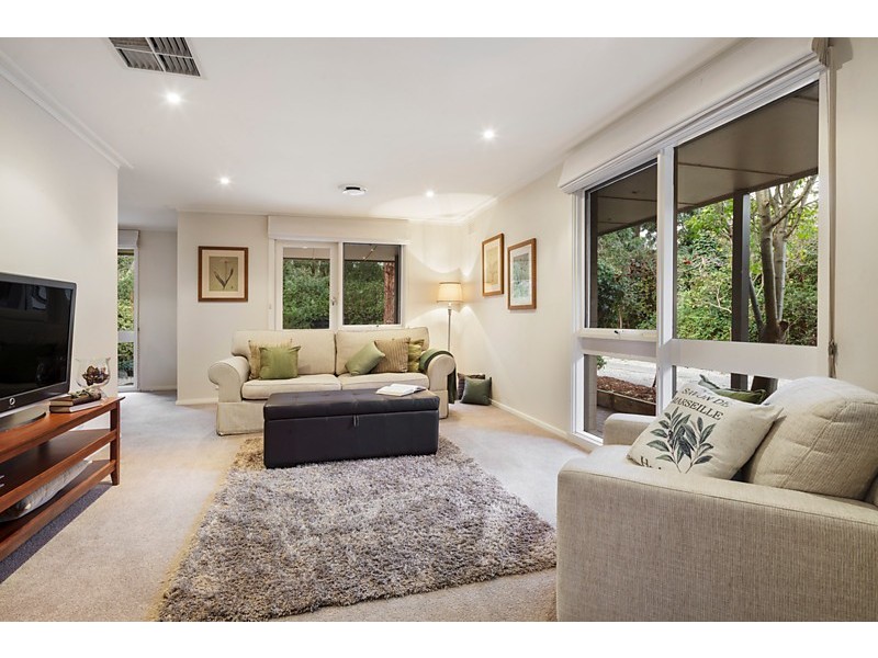 4 Norris Court, Blackburn VIC 3130