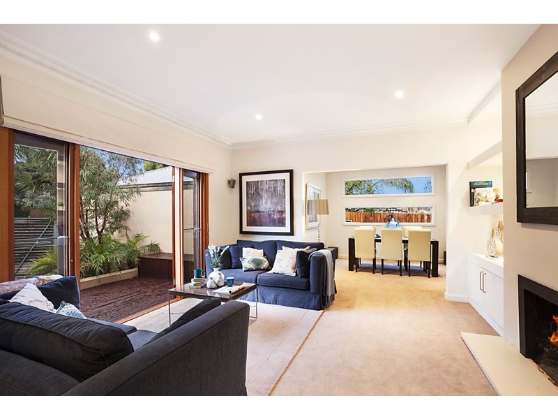 8 Broomhill Avenue, Blackburn VIC 3130