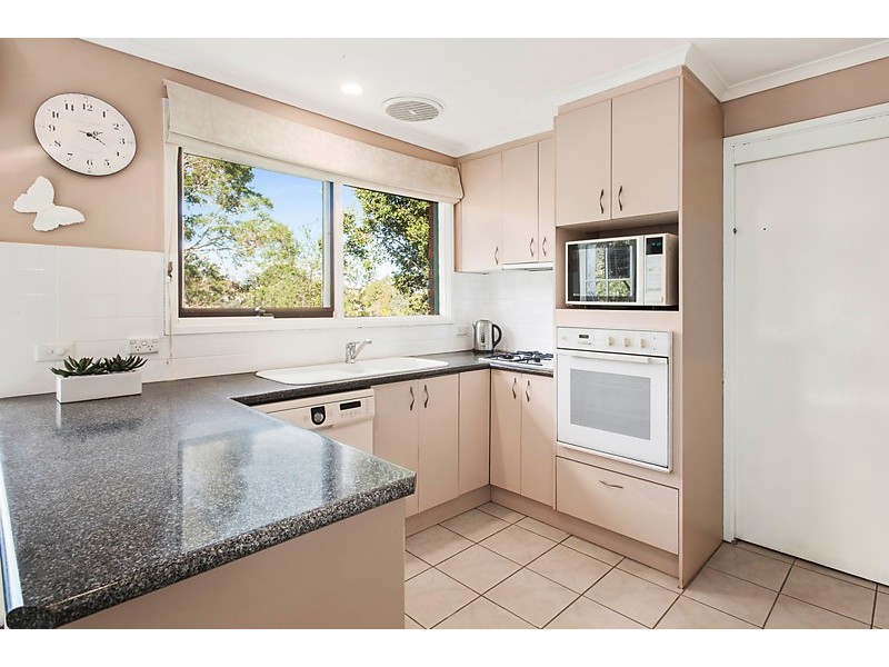 27 Baird Street, Doncaster VIC 3108