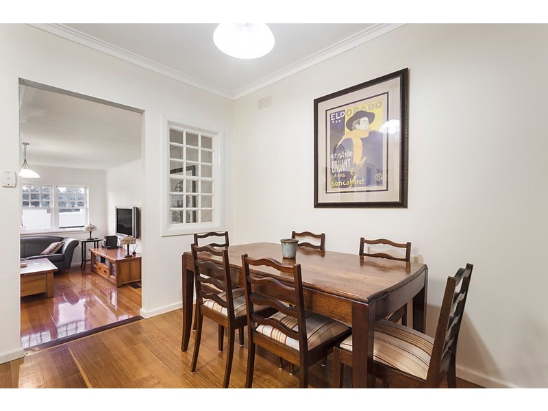 20 Winton Street, Burwood VIC 3125