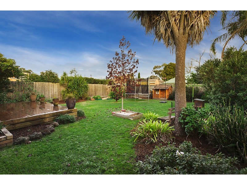 6 Oleanda Crescent, Nunawading VIC 3131