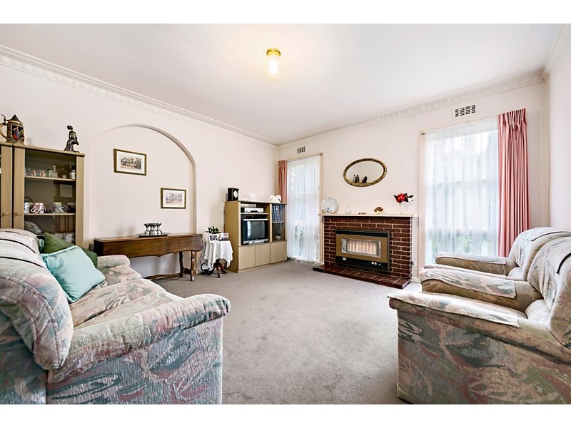 12 Oleanda Crescent, Nunawading VIC 3131