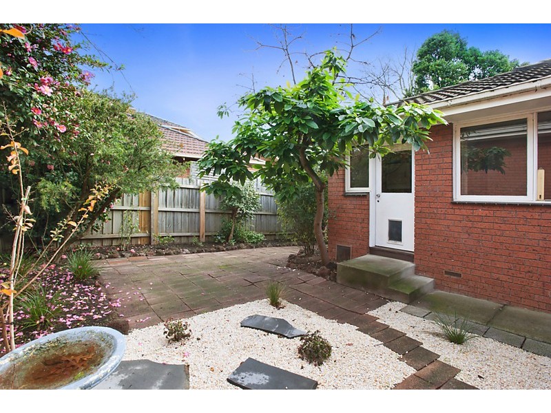 2/16 Harrison Street, Mitcham VIC 3132